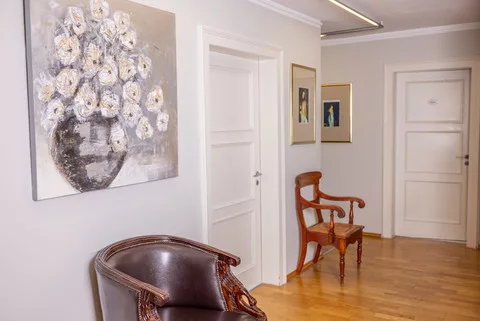 Praxisklinik FaceArt in München, Dr. Barbara Kernt